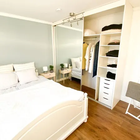 Cosy Authentic Apartment, Only 60m From Bryggen! Daire